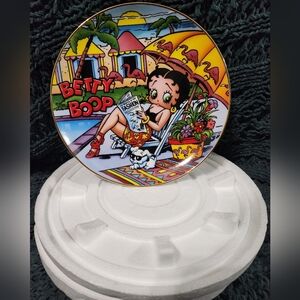 Betty Boop "Bathing Beauty" Limited Edition Decorative Plate By Danbury Mint